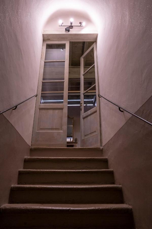 Brixia Luxory & Loft Apartment Brescia Bagian luar foto