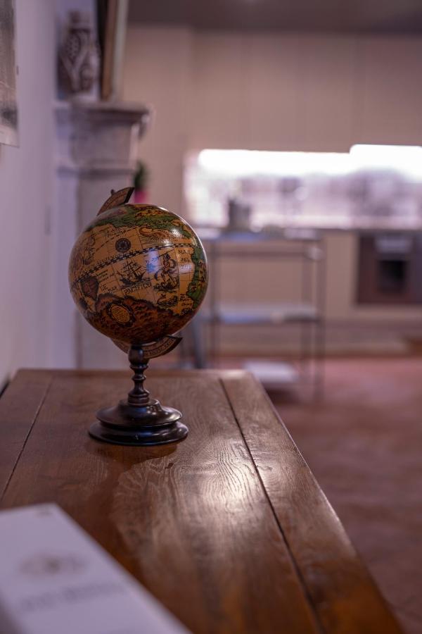 Brixia Luxory & Loft Apartment Brescia Bagian luar foto